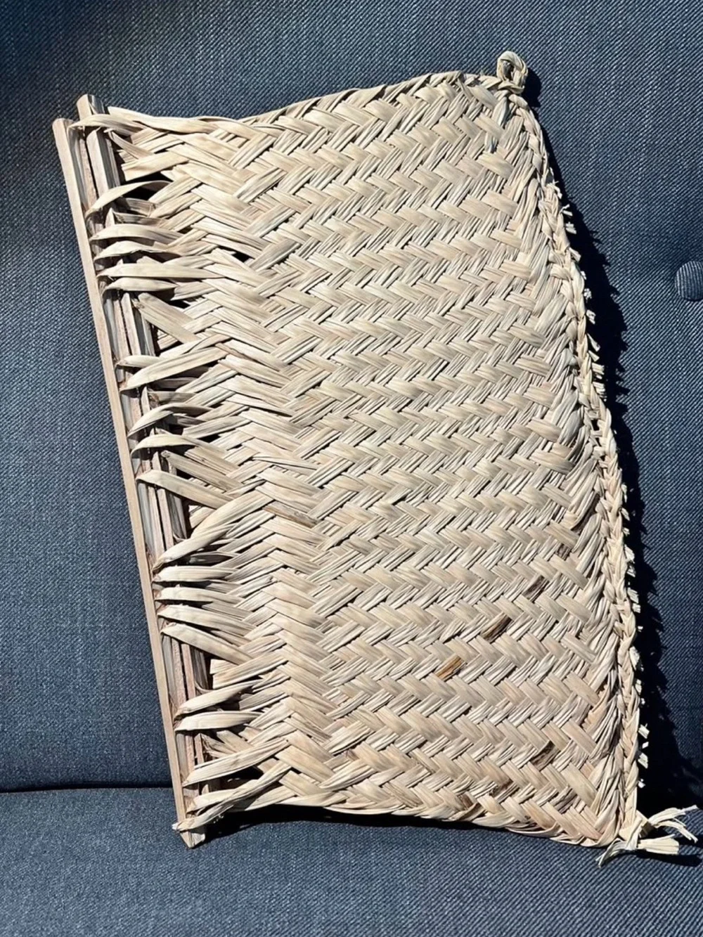 Wall art pantalla paraguaya (Paraguayan hand fan)